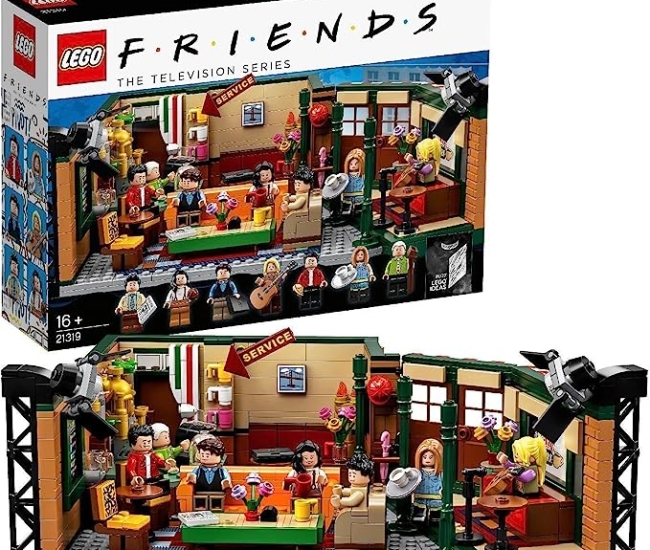 Central Perk Friends Lego Set